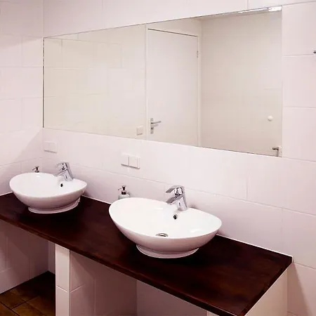 Albergue Su *